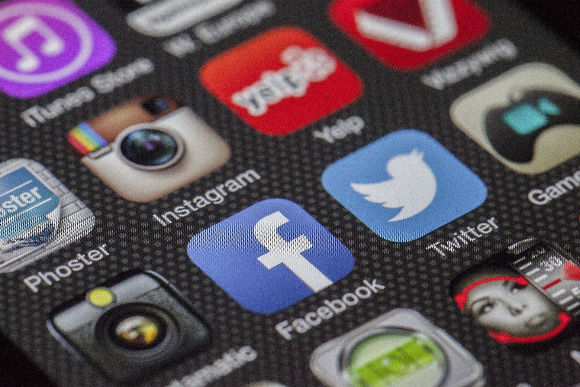 phone-display-apps-applications