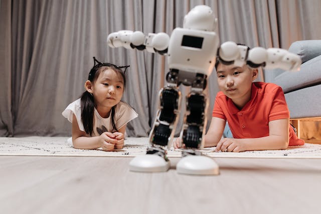 5 Fun Robot Toys For Kids This 2021