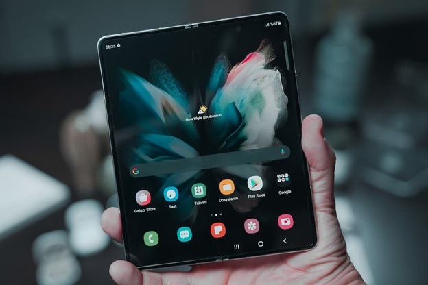 Why you should buy a foldable smartphone in 2023