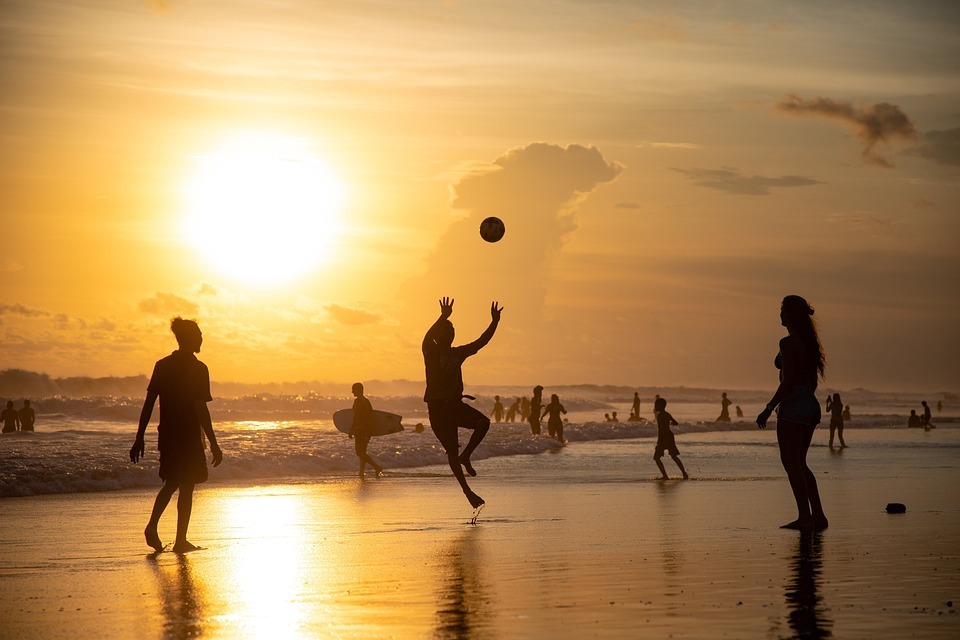 sunset-volleyball-beach-silhouette