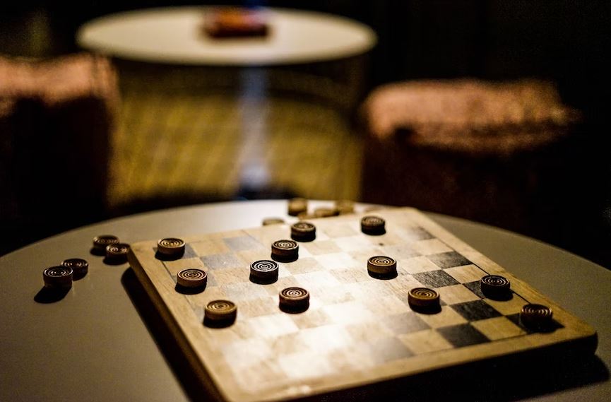 Checkered board game